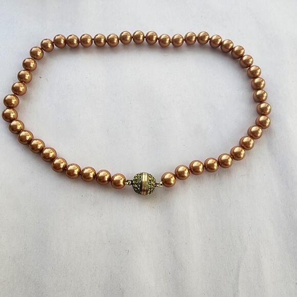 HEIDI DAUS Anemone Floral Crystal Pendant Pearl Necklace Golden Shadow Cognac - Picture 7 of 11